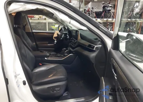 2020 Toyota Highlander Platinum from USA, damaged, VIN 5TDFZRBH3LS045720